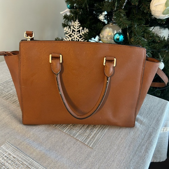 Michael Kors Brown Saffiano Leather Satchel Tote Shoulder Crossbody Bag Laptop w - Picture 7 of 12